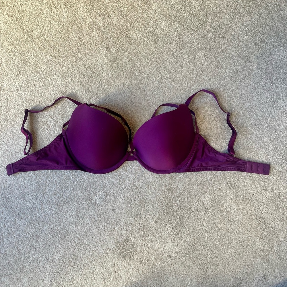 Victoria’s Secret Push Up Bra 32DD